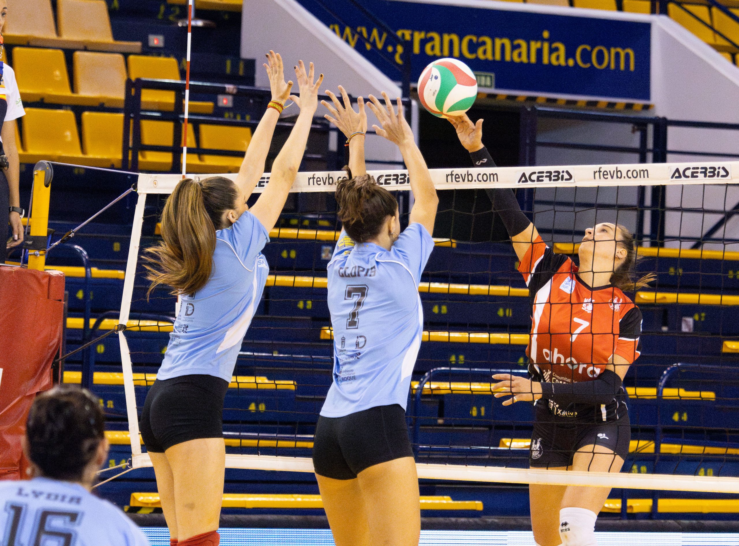 Una mala jornada deja opciones mínimas al CV Xàtiva para jugar la Copa