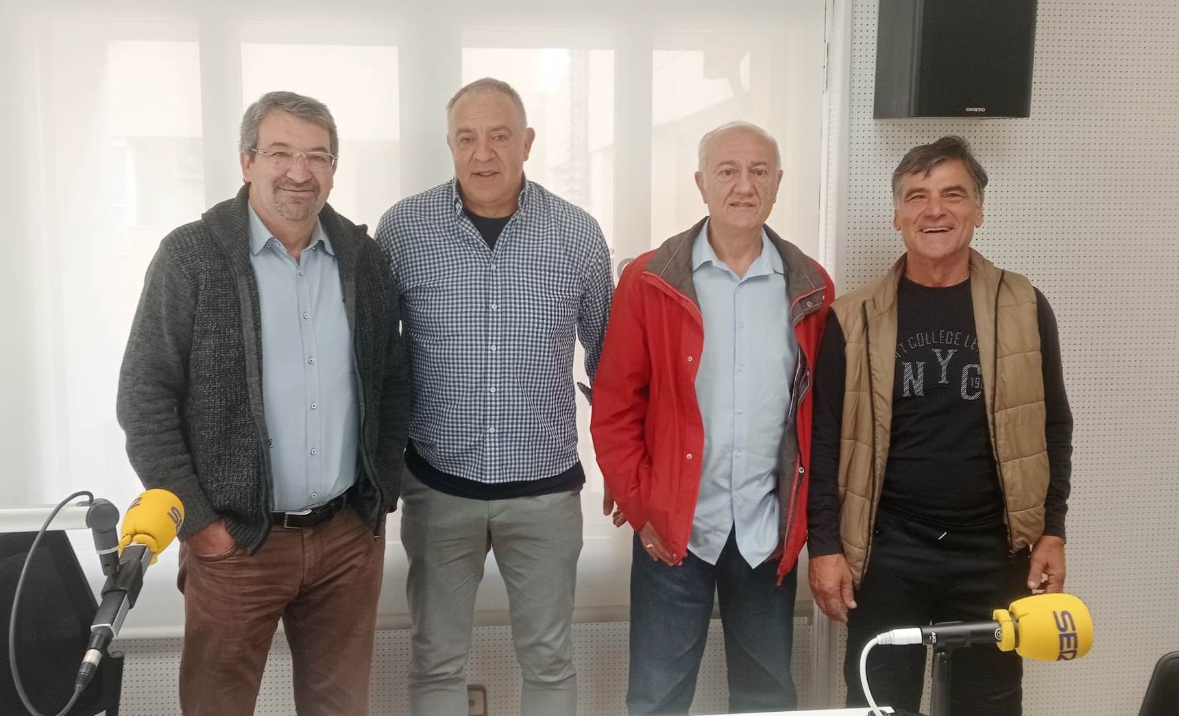 CD Olímpic de Xàtiva: nóminas al día, más publicidad y abiertos a incorporaciones