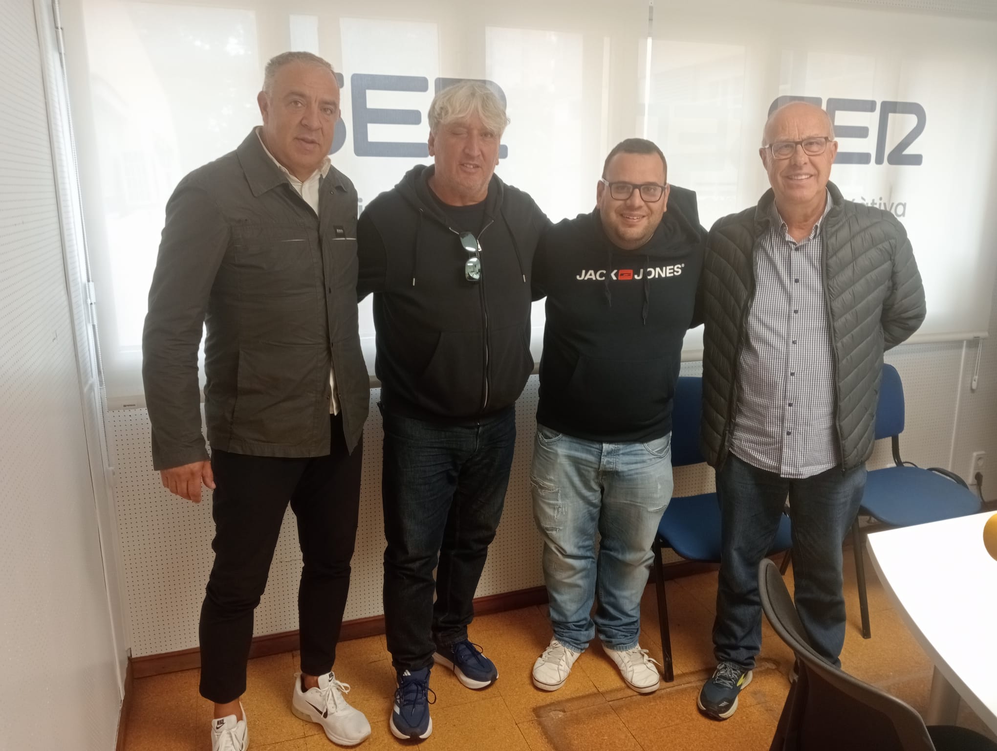 “La del viernes”: fichas por cubrir en el Olímpic de Xàtiva, vuelta extraña y dificultades para un 20% de clubes