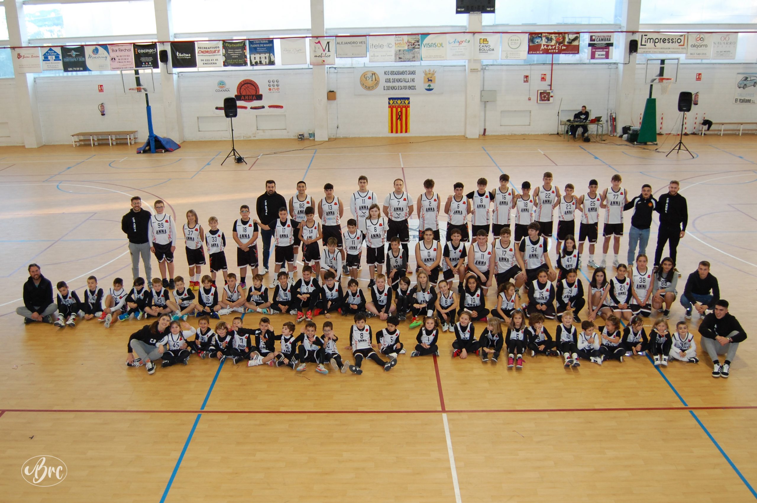 La presentación solidaria del CB Anna