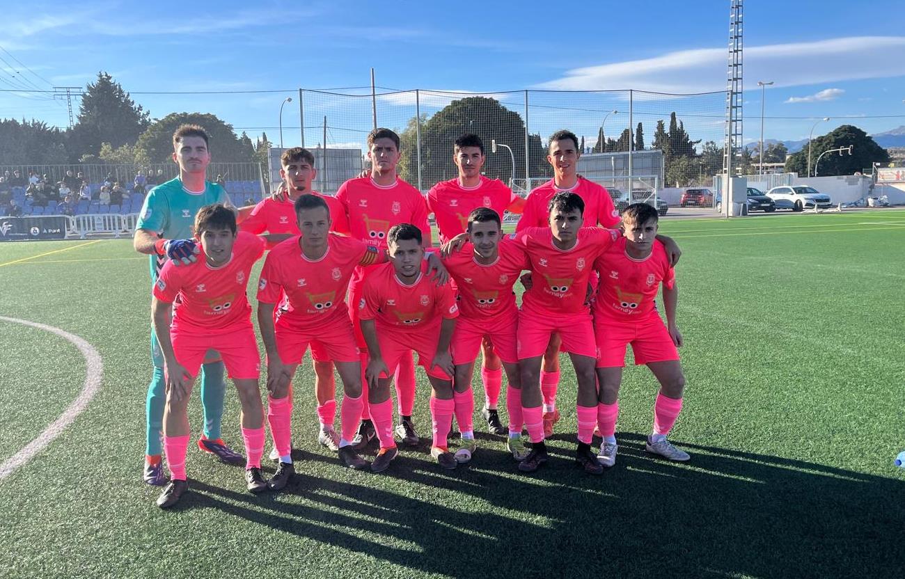 El Olímpic de Xàtiva no suma los tres puntos pese a su buen partido ante el Independiente (0-0)