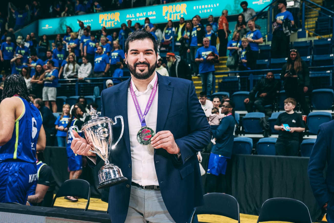 David Martínez, el entrenador de Xàtiva que brilla en el baloncesto británico